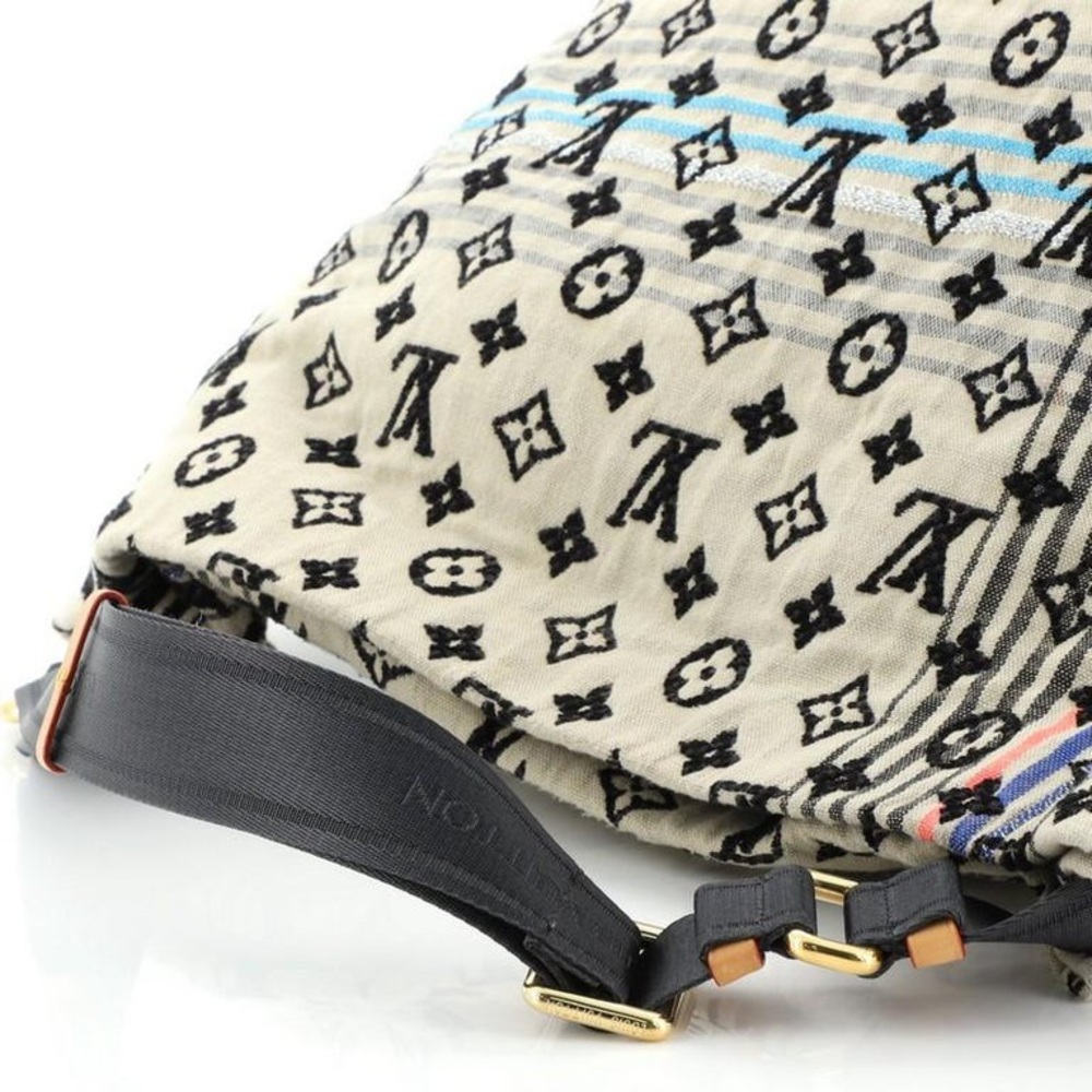 💎✨BEAUTIFUL✨💎 LOUIS VUITTON RARE HOBO CHECHE - Picture 7 of 16